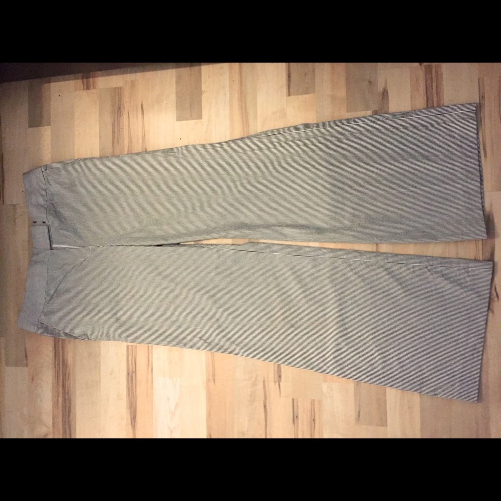 Liz Claiborne pin strip pantsuit